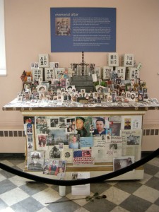 Memorial altar